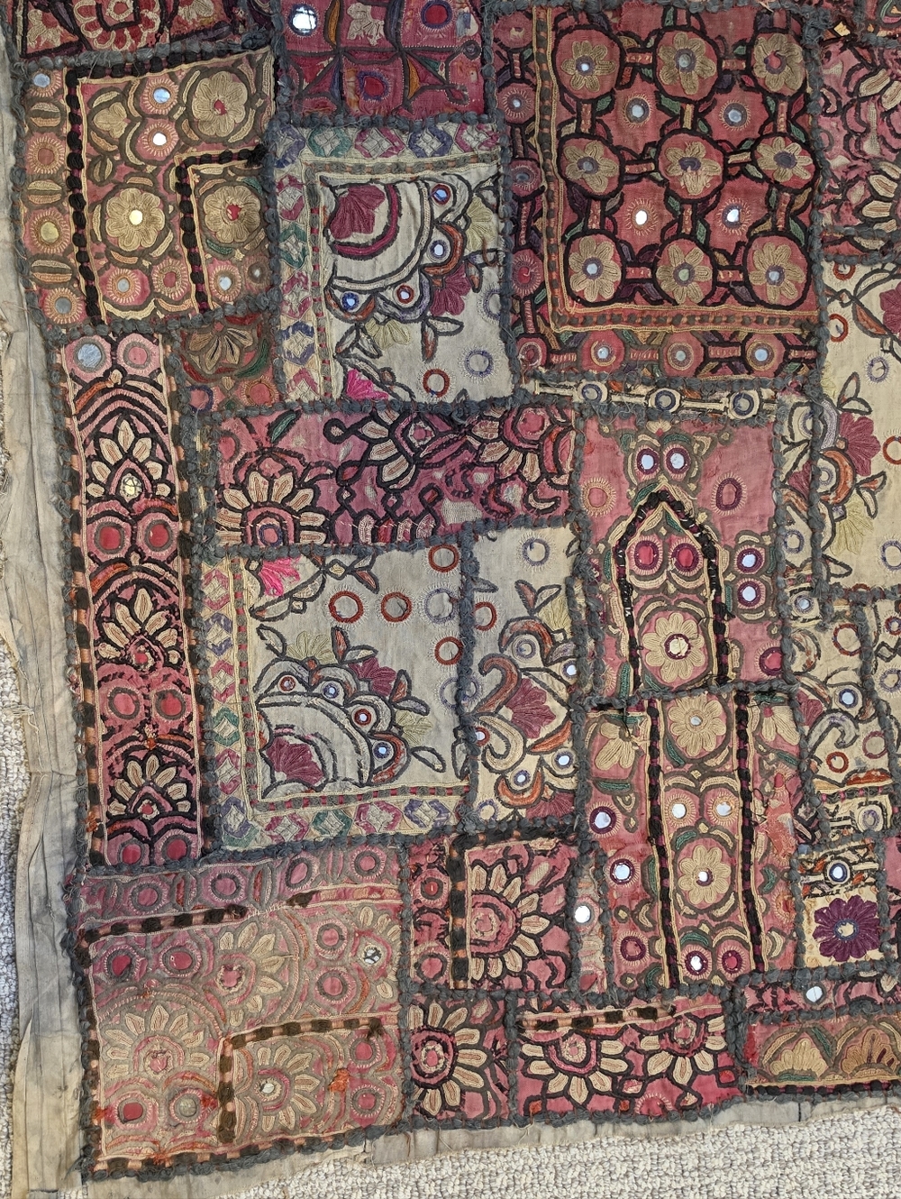Vintage Handmade Indian Embroidered Patchwork Wall Hanging - Picture 6 of 16